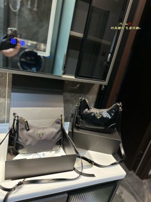 ReplicaDesignerBags 05YA18900