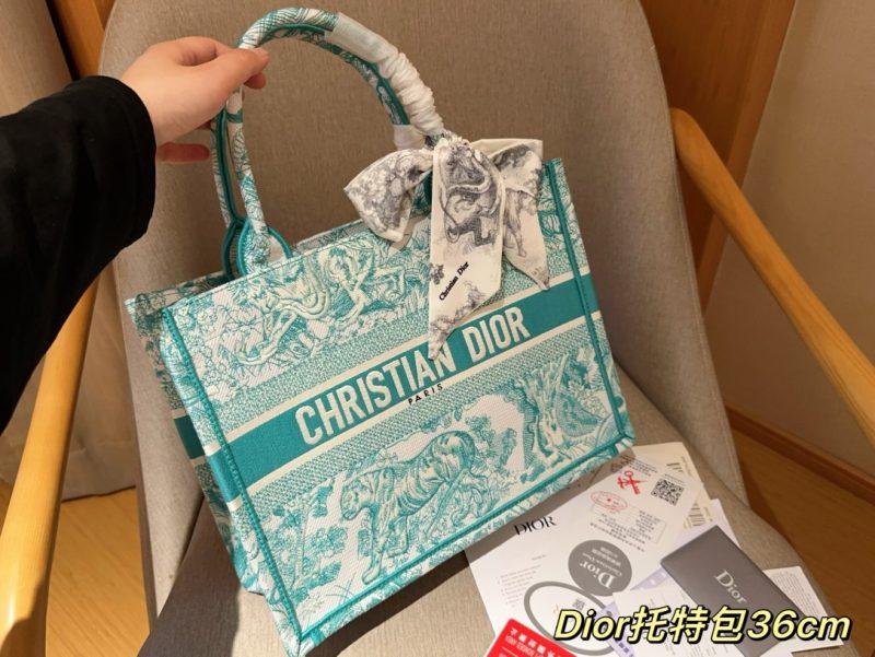ReplicaDesignerBags 10YA2702