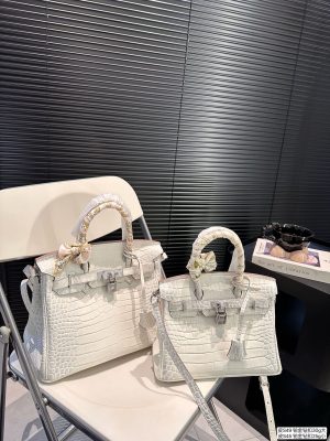 ReplicaDesignerBags 04YA1620