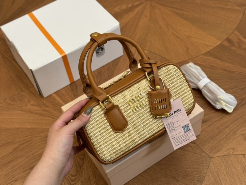 ReplicaDesignerBags 06YA15891