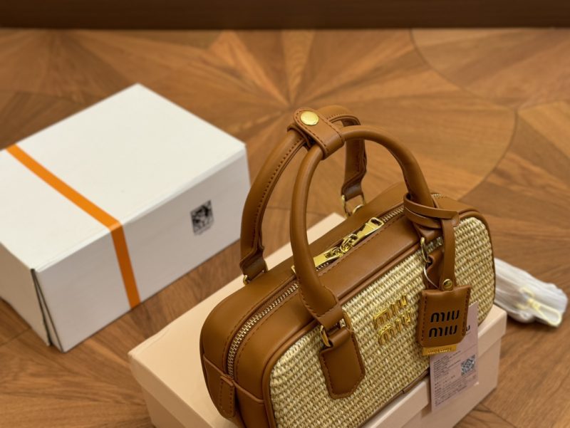 ReplicaDesignerBags 06YA15891