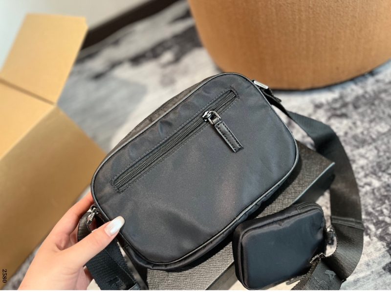 ReplicaDesignerBags 05YA18421