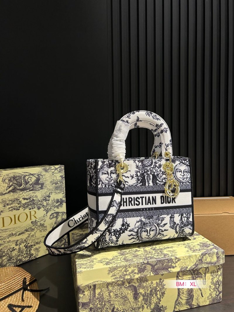 ReplicaDesignerBags 10YA3956
