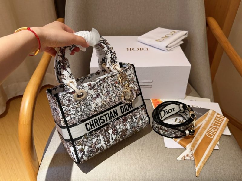 ReplicaDesignerBags 10YA2714