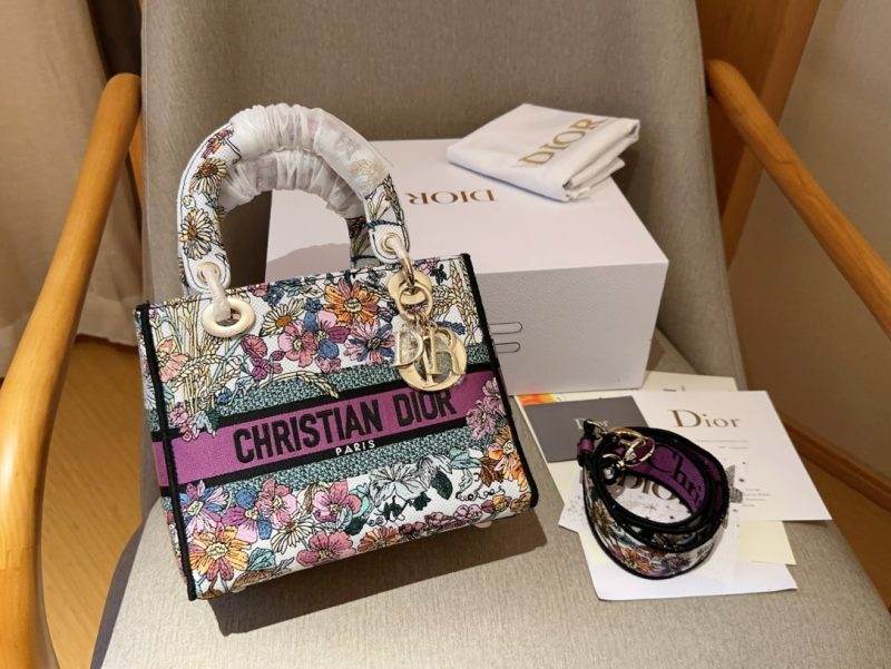 ReplicaDesignerBags 10YA2715