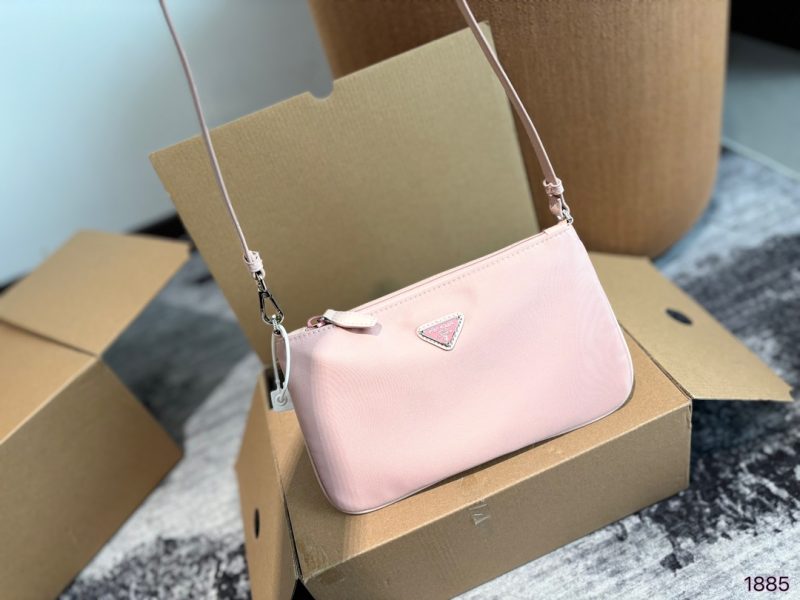 ReplicaDesignerBags 05YA18422