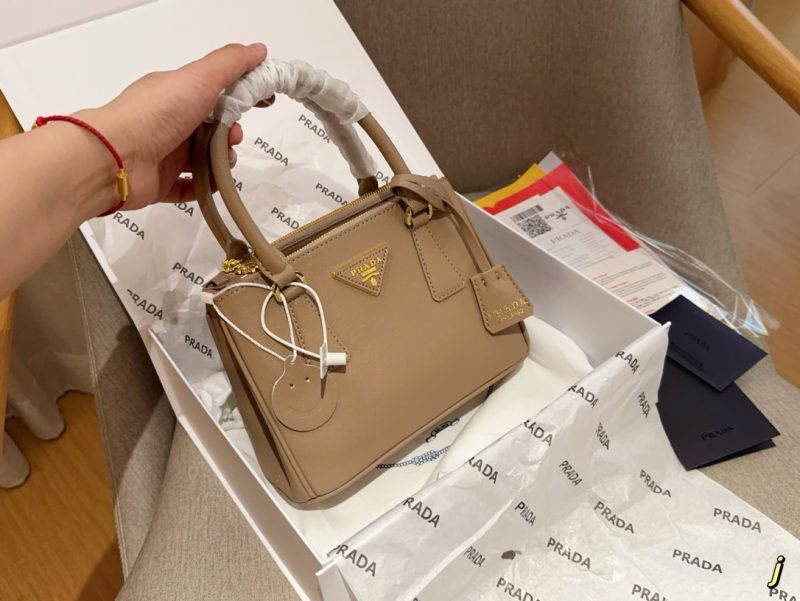 ReplicaDesignerBags 05YA18236