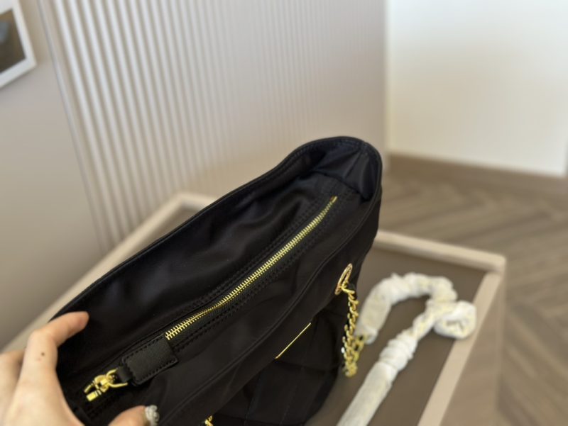 ReplicaDesignerBags 05YA18195