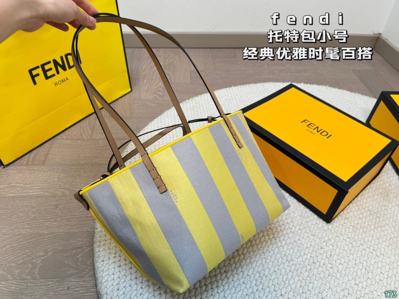 ReplicaDesignerBags 09YA7111