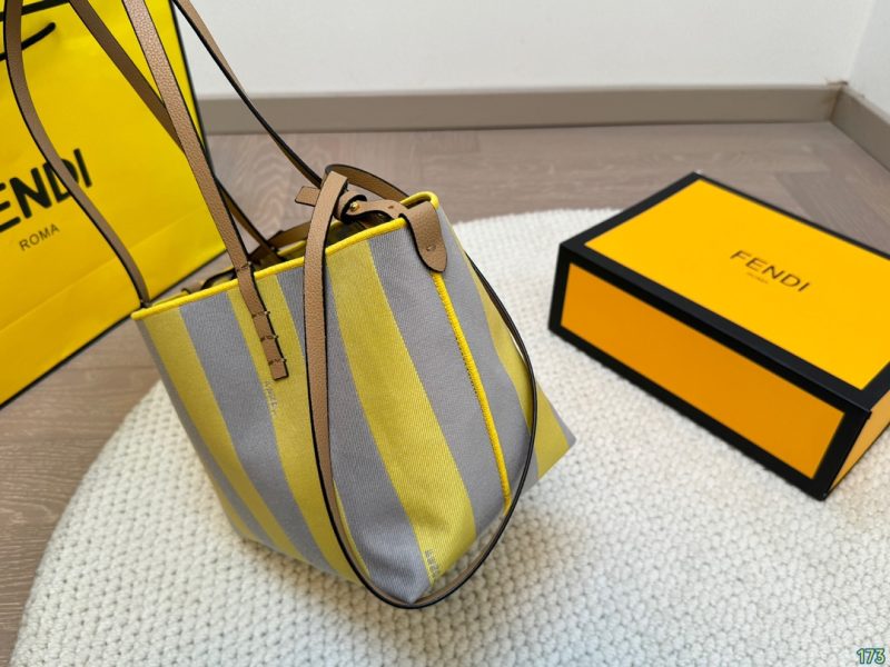 ReplicaDesignerBags 09YA7111