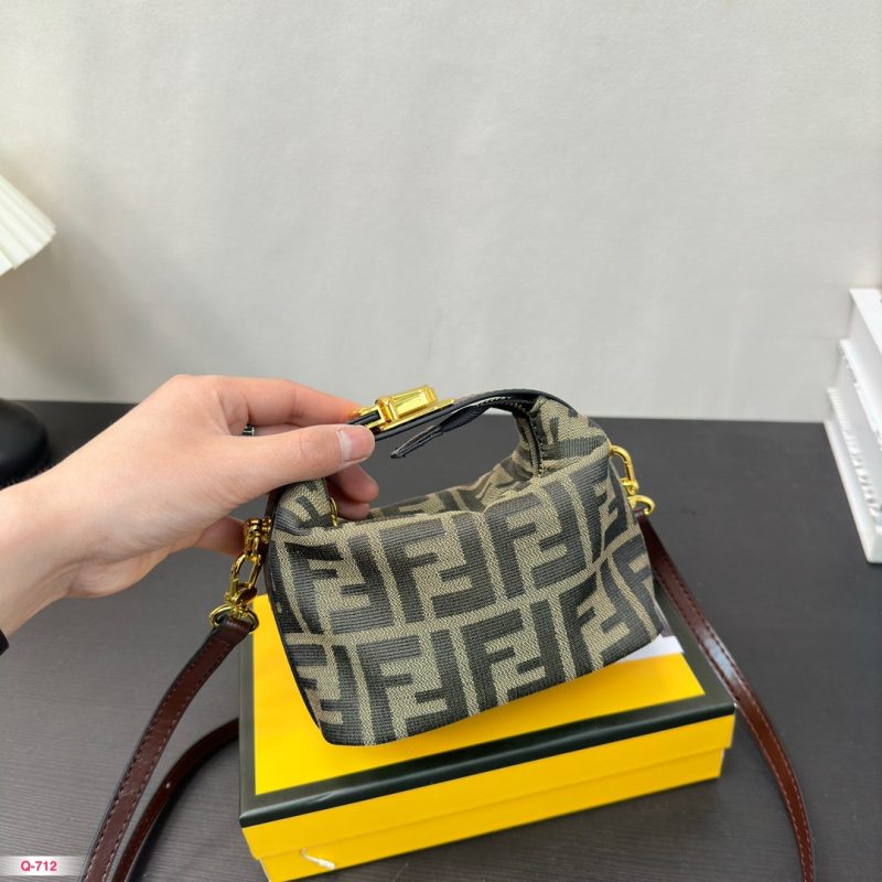 ReplicaDesignerBags 09YA7813