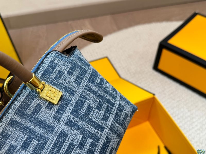 ReplicaDesignerBags 09YA7113