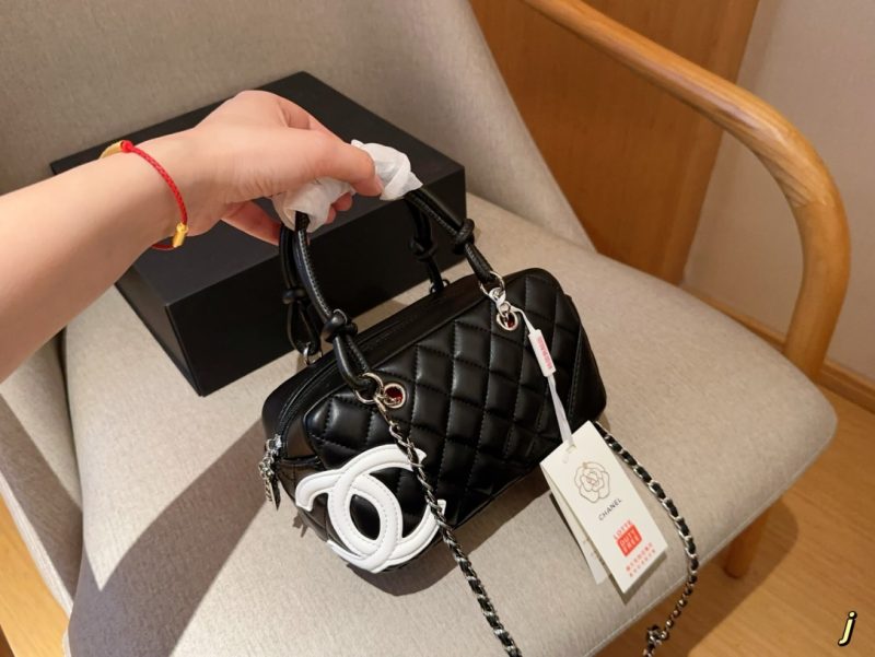 ReplicaDesignerBags 01YA2039