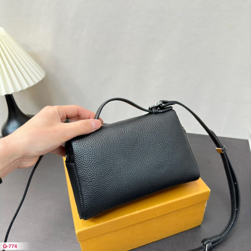 ReplicaDesignerBags 04YA322