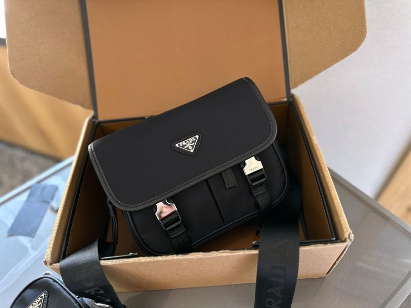 ReplicaDesignerBags 05YA18385