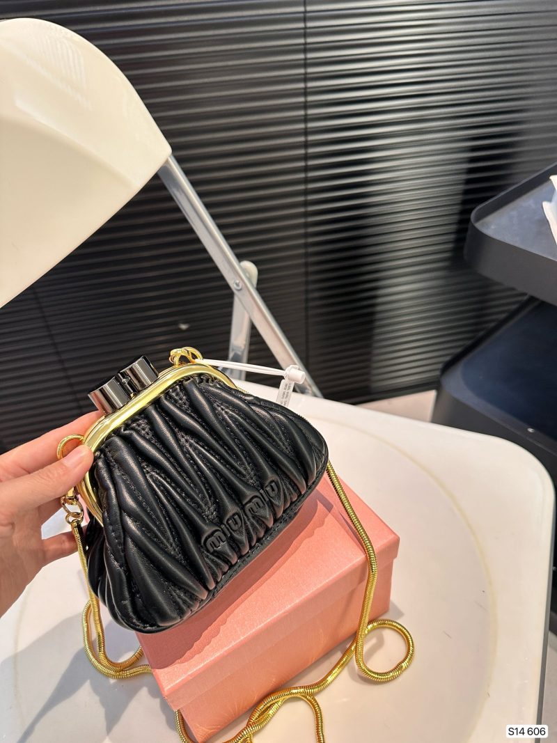 ReplicaDesignerBags 06YA15790