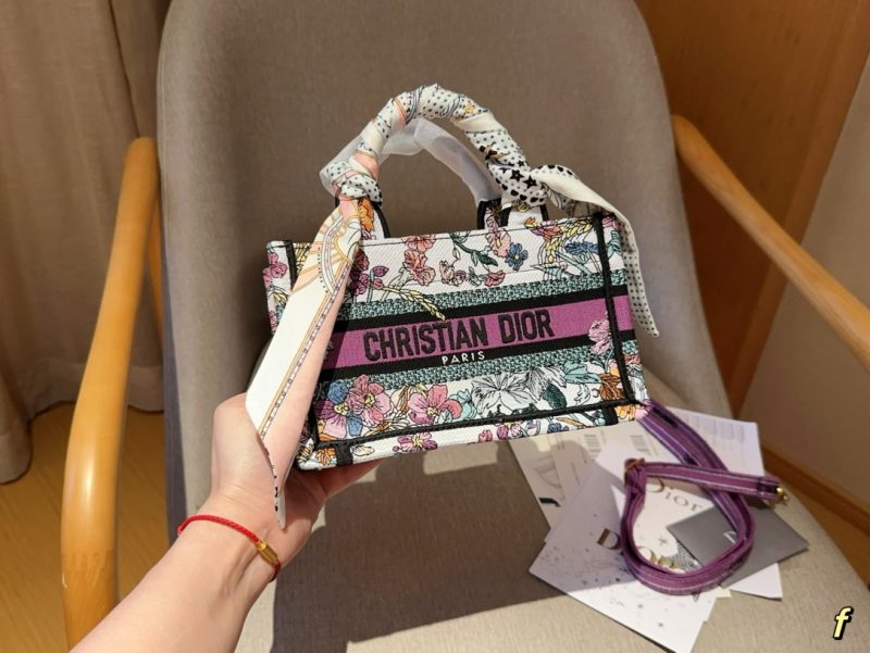 ReplicaDesignerBags 10YA2739