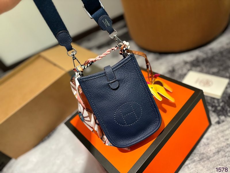 ReplicaDesignerBags 04YA368