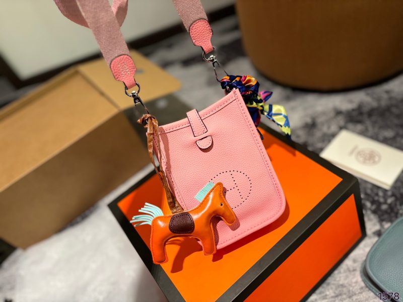 ReplicaDesignerBags 04YA368