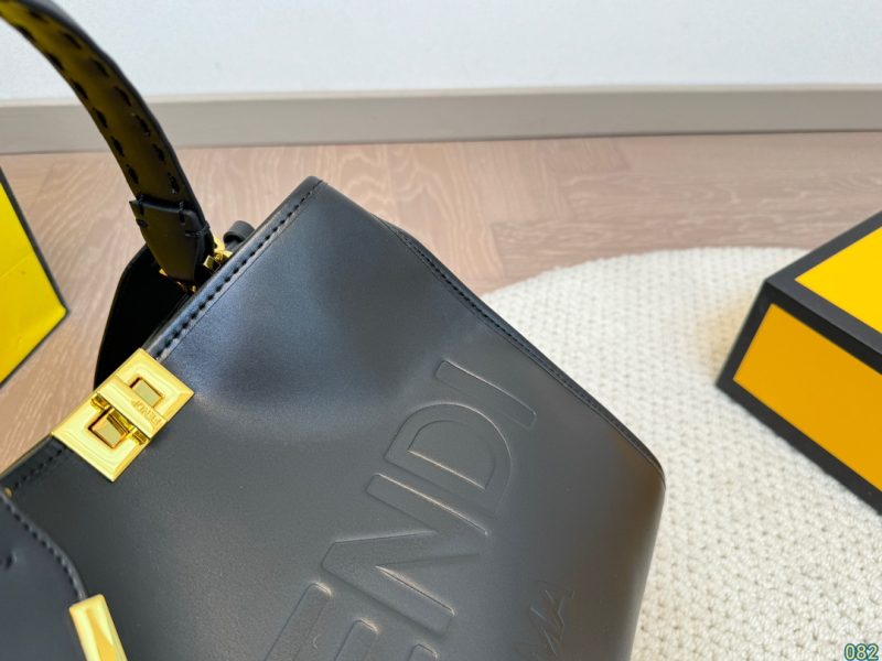 ReplicaDesignerBags 09YA7124