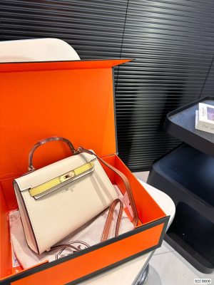 ReplicaDesignerBags 04YA707