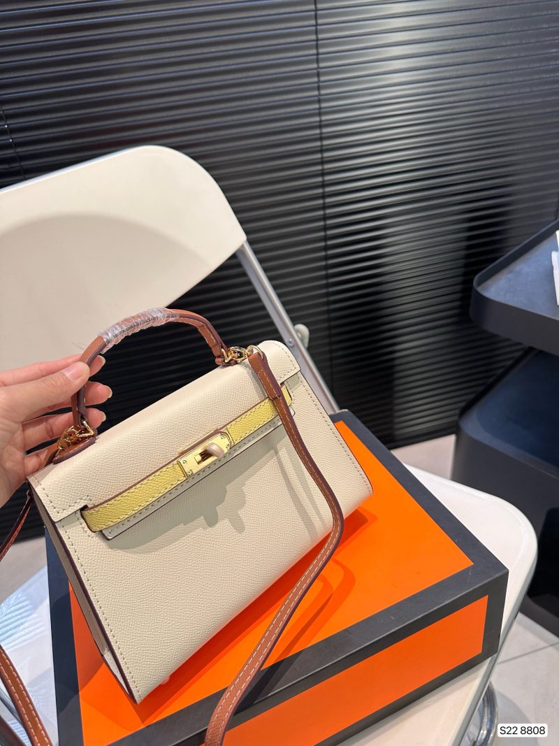 ReplicaDesignerBags 04YA707