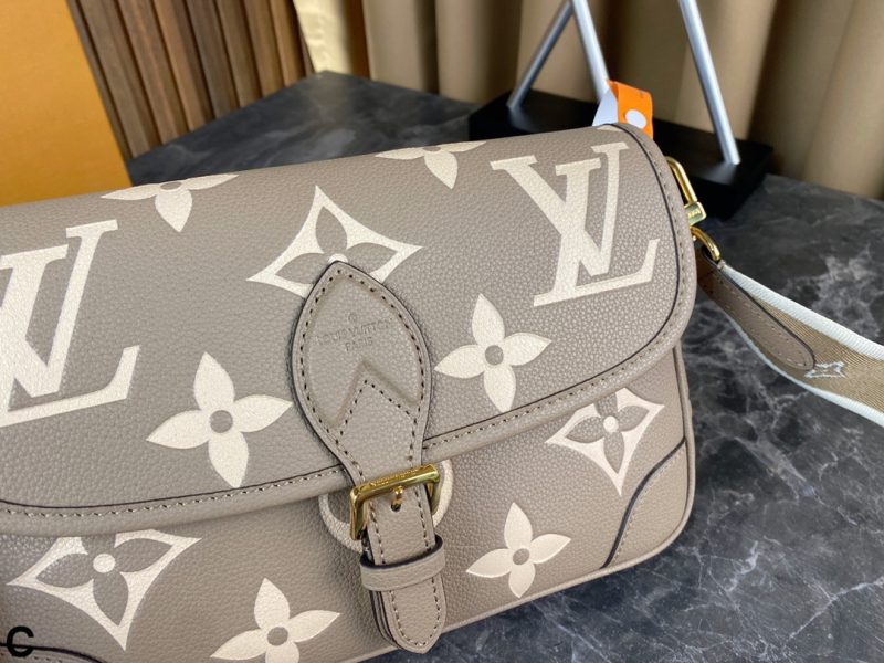 ReplicaDesignerBags 07YA9704