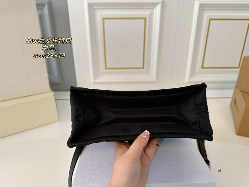 ReplicaDesignerBags 10YA3000