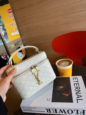 ReplicaDesignerBags 05YA1585