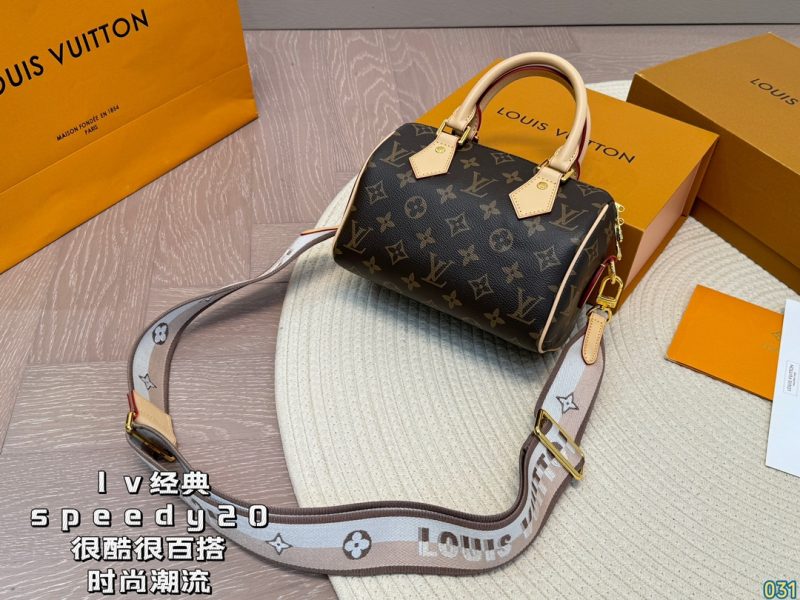 ReplicaDesignerBags 07YA12020