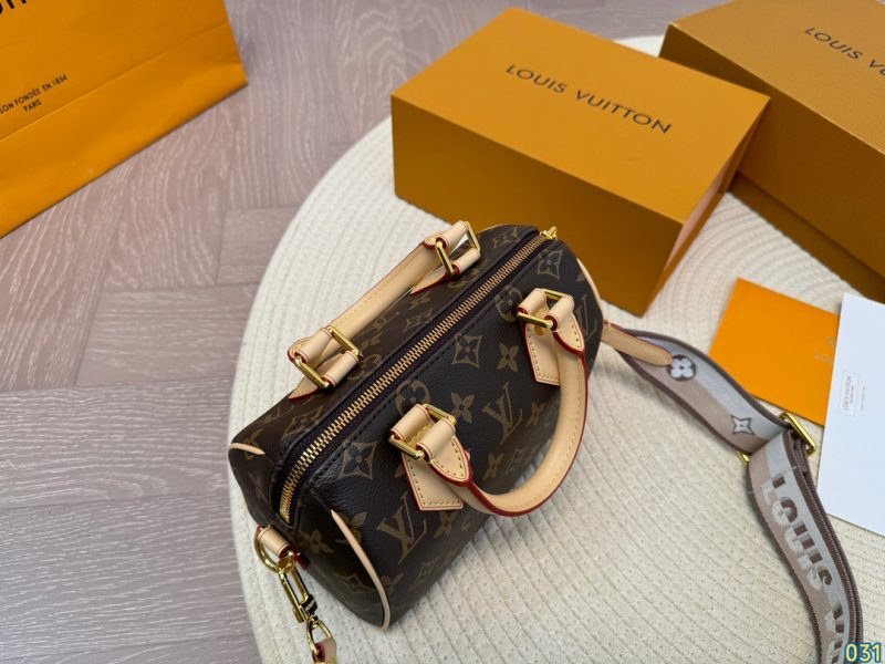 ReplicaDesignerBags 07YA12020