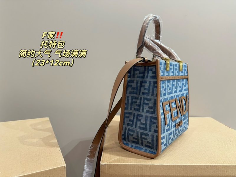ReplicaDesignerBags 09YA7606