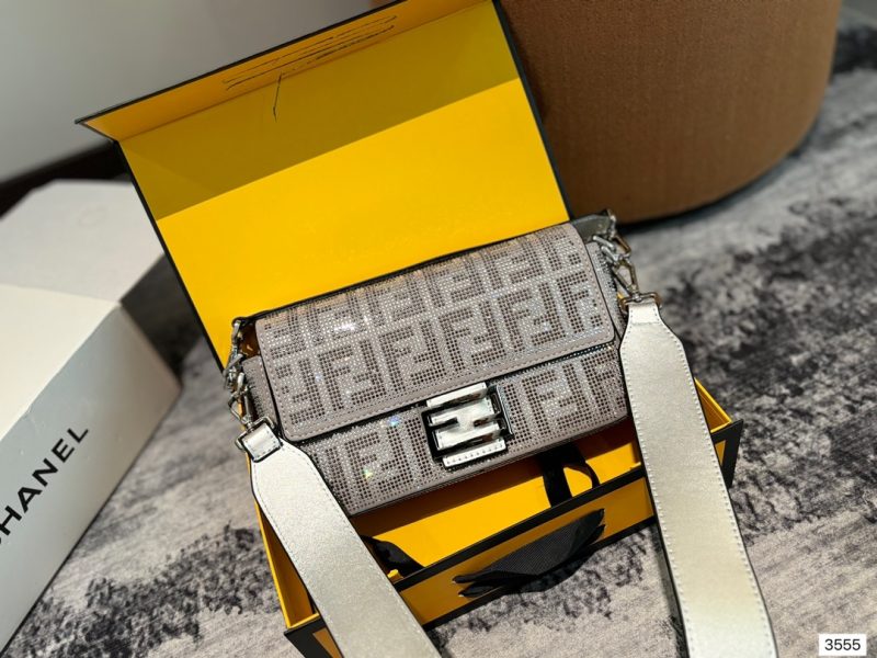 ReplicaDesignerBags 09YA7215