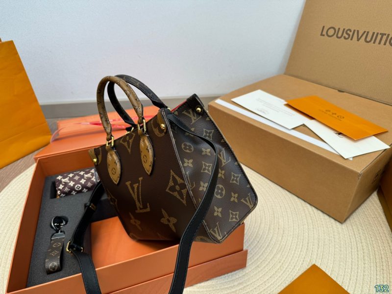 ReplicaDesignerBags 07YA12026