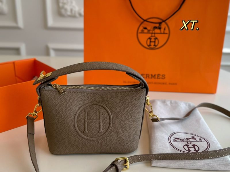 ReplicaDesignerBags 04YA420