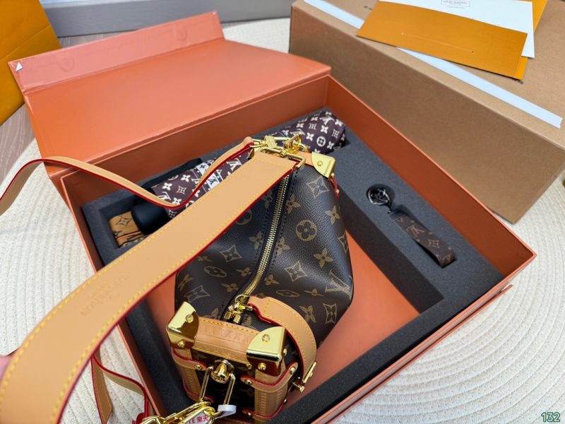ReplicaDesignerBags 07YA12056