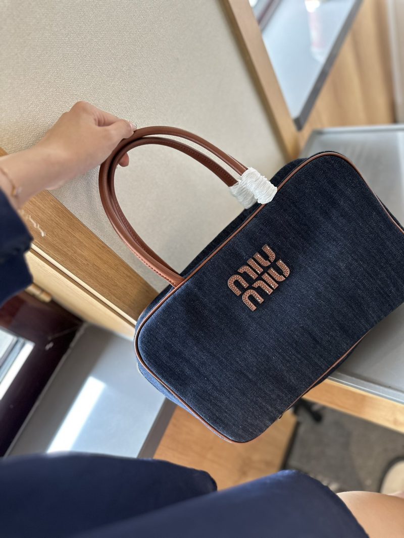 ReplicaDesignerBags 06YA16366