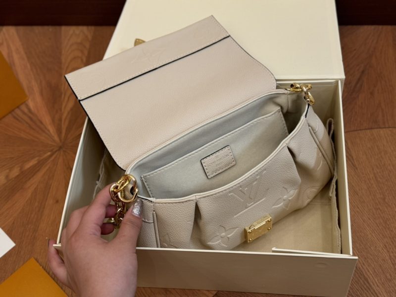 ReplicaDesignerBags 07YA15527