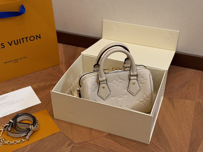 ReplicaDesignerBags 07YA15528
