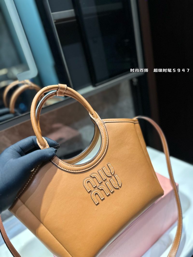 ReplicaDesignerBags 06YA16713