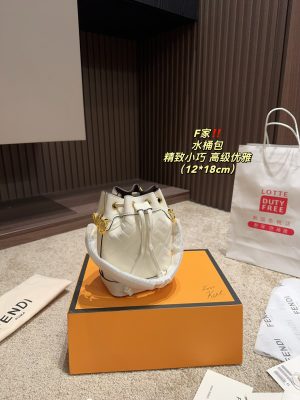 ReplicaDesignerBags 09YA7610