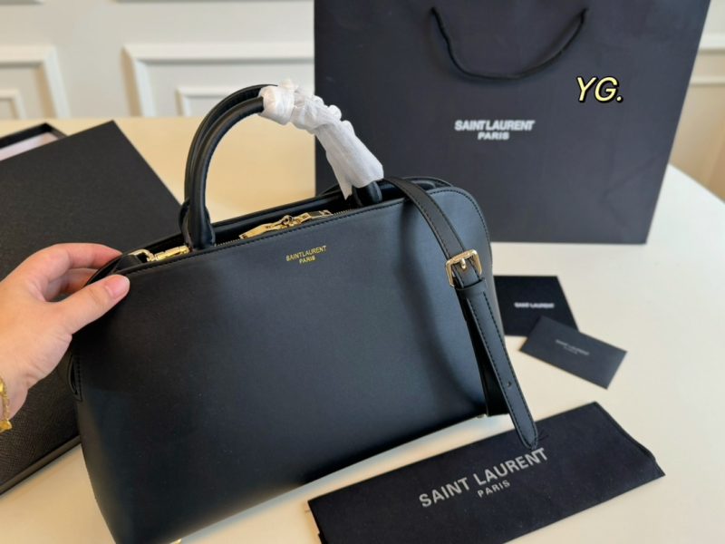ReplicaDesignerBags 05YA1581