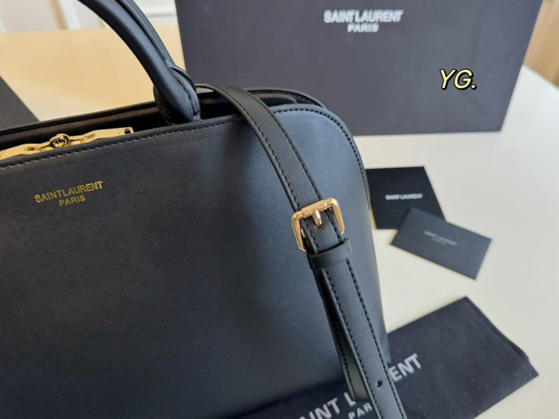 ReplicaDesignerBags 05YA1581