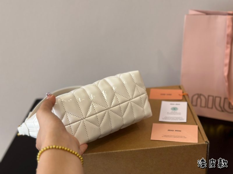 ReplicaDesignerBags 06YA16482
