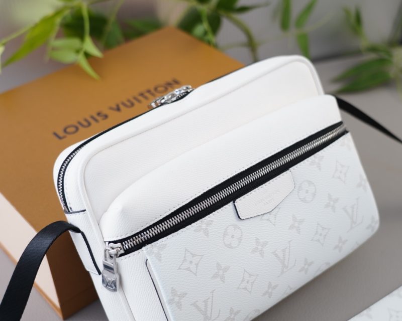 ReplicaDesignerBags 07YA15101