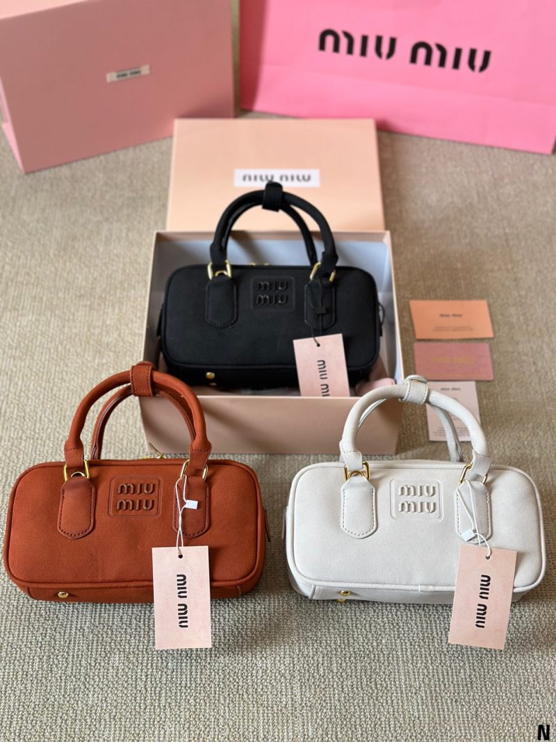 ReplicaDesignerBags 06YA16746