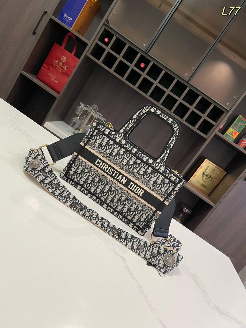 ReplicaDesignerBags 10YA4240