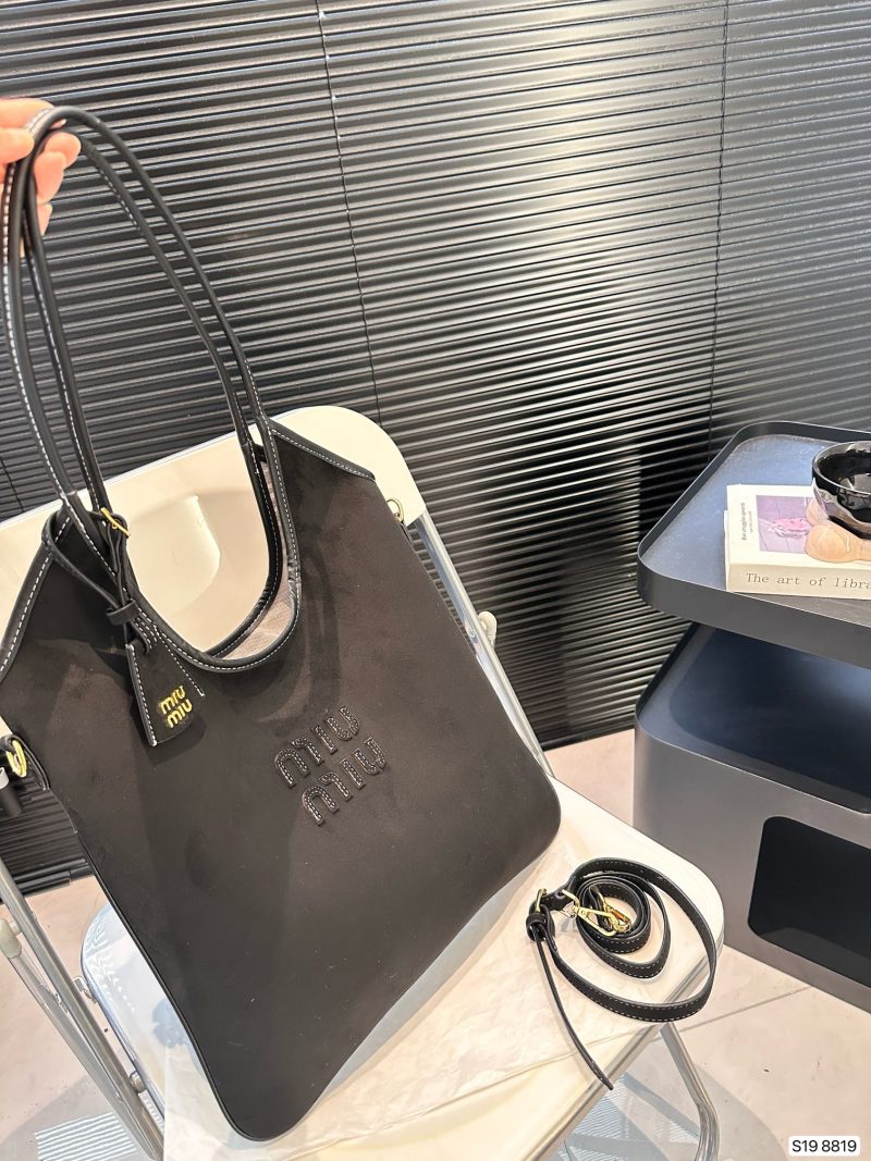 ReplicaDesignerBags 06YA16552