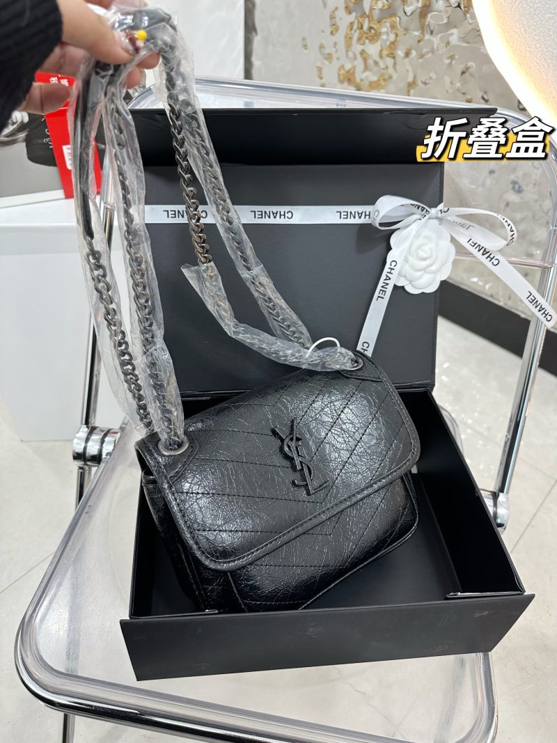 ReplicaDesignerBags 05YA1902