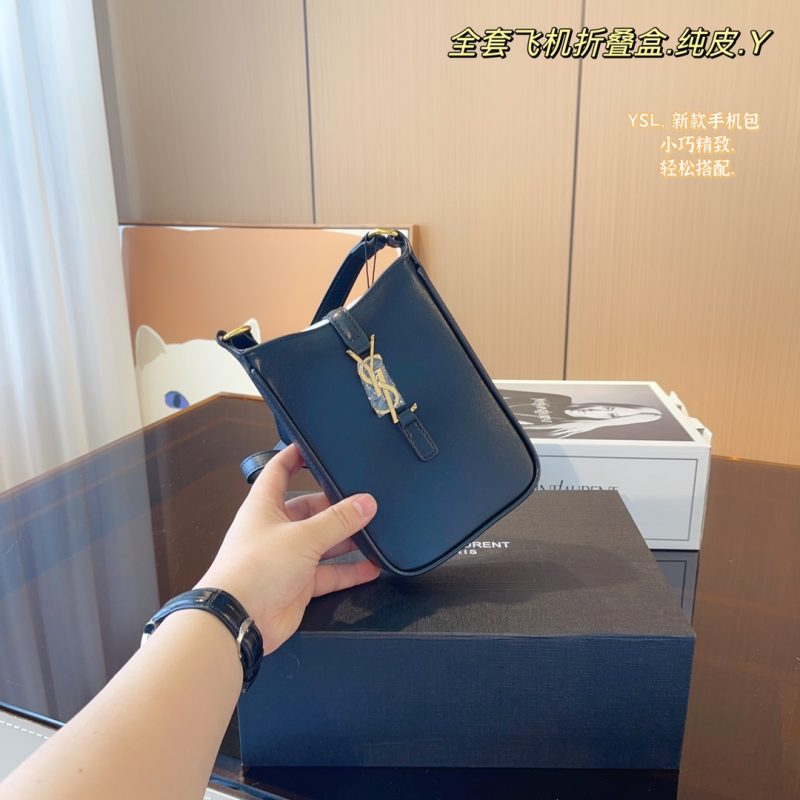 ReplicaDesignerBags 05YA2702